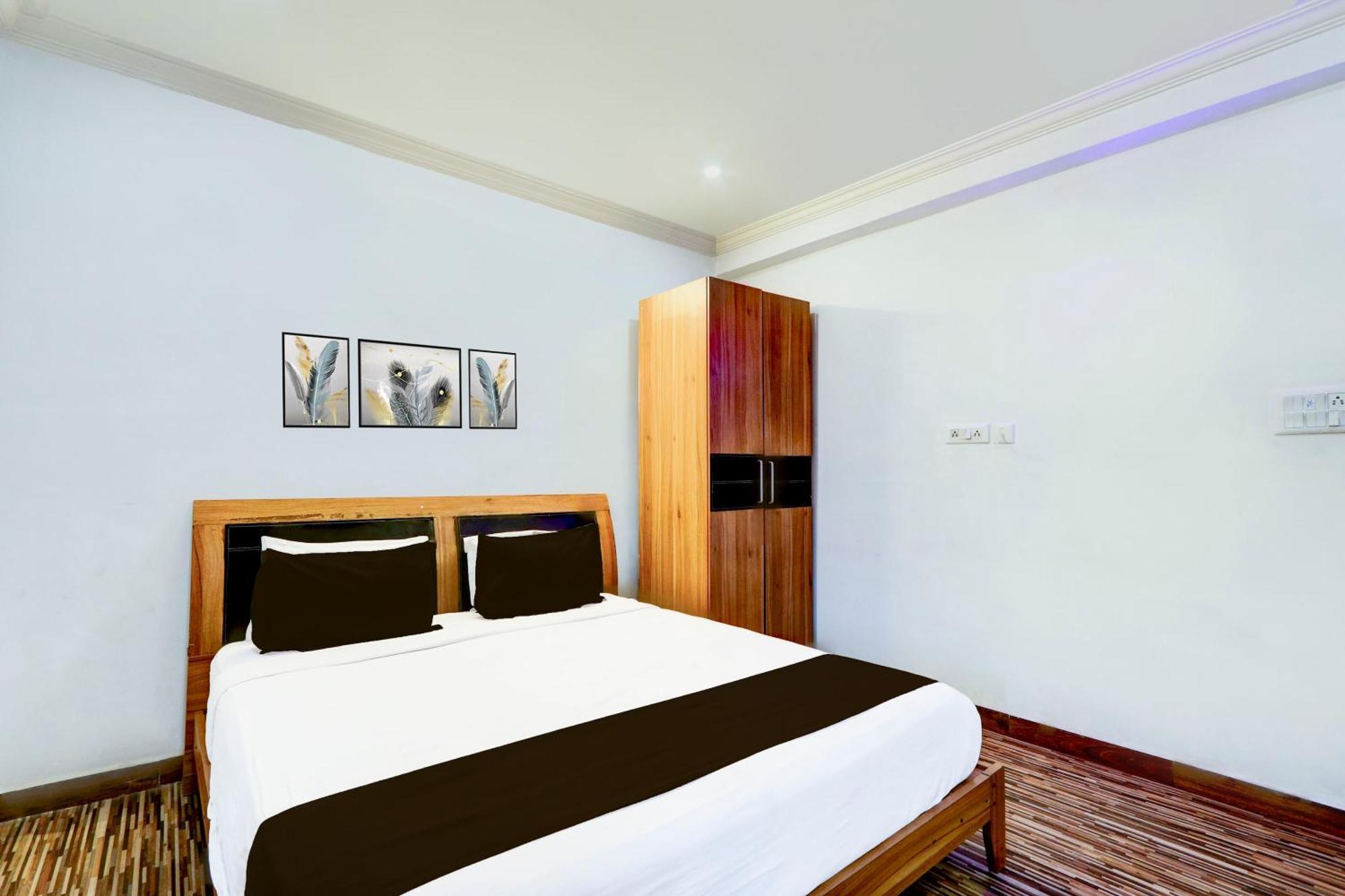 Hotel O Vg Grand Madhapur Buitenkant foto