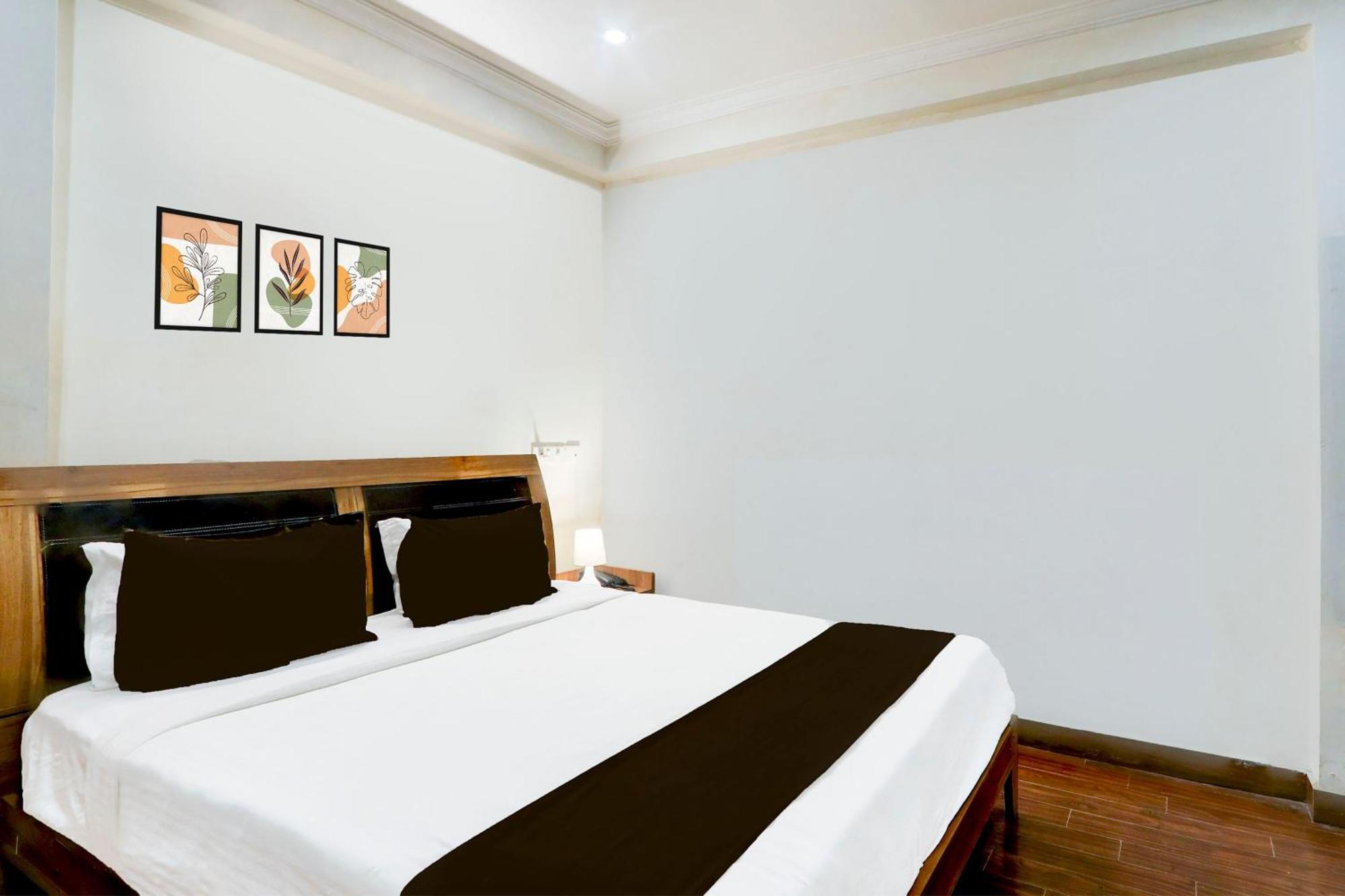 Hotel O Vg Grand Madhapur Buitenkant foto